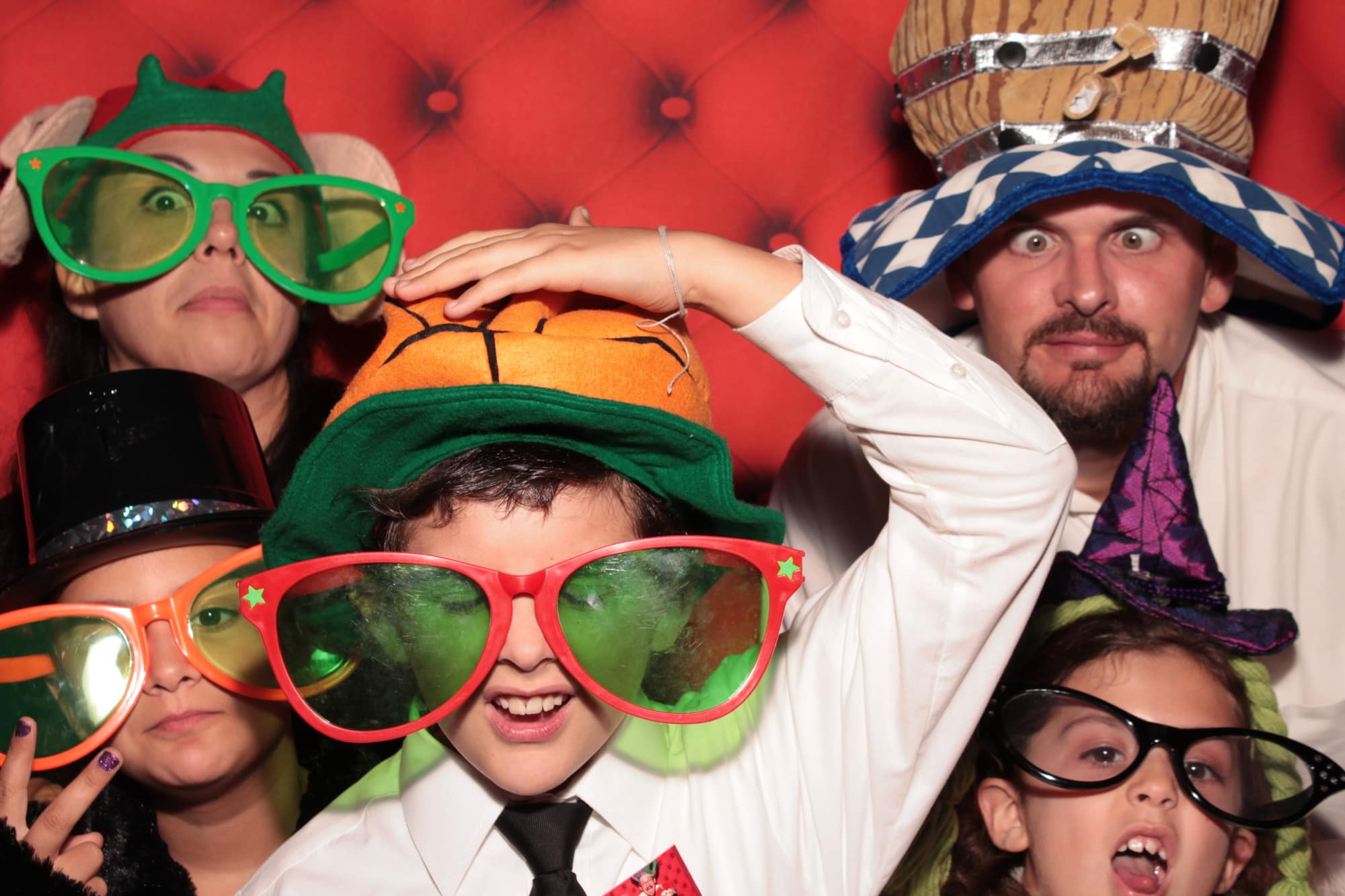 Group of 5-Big Glasses-Photo Booth-Wedding-Funny